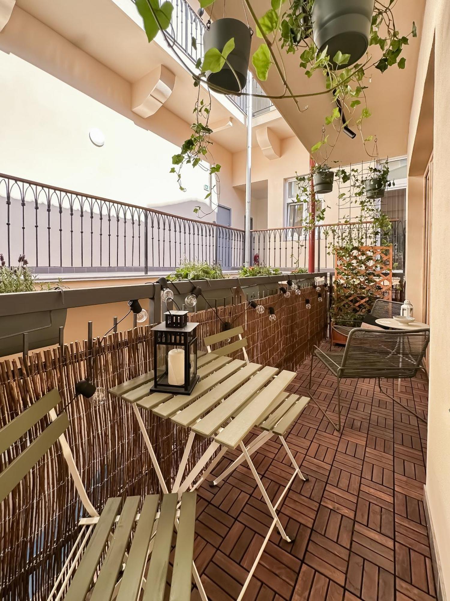 Turnkey I Karlin Square Apartments Praha Bagian luar foto
